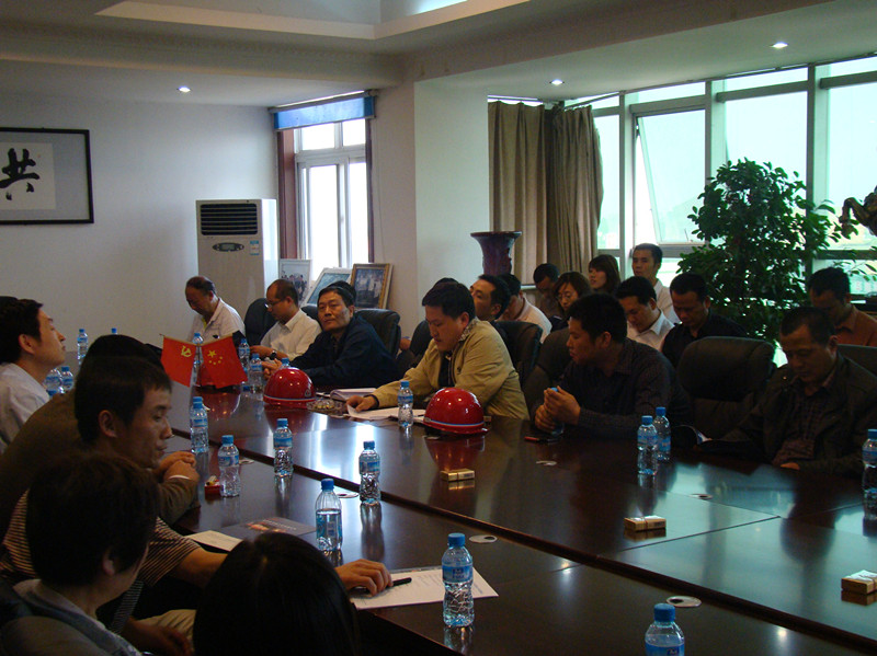 中國船級(jí)社武漢分社專家前來我公司開展技術(shù)交流